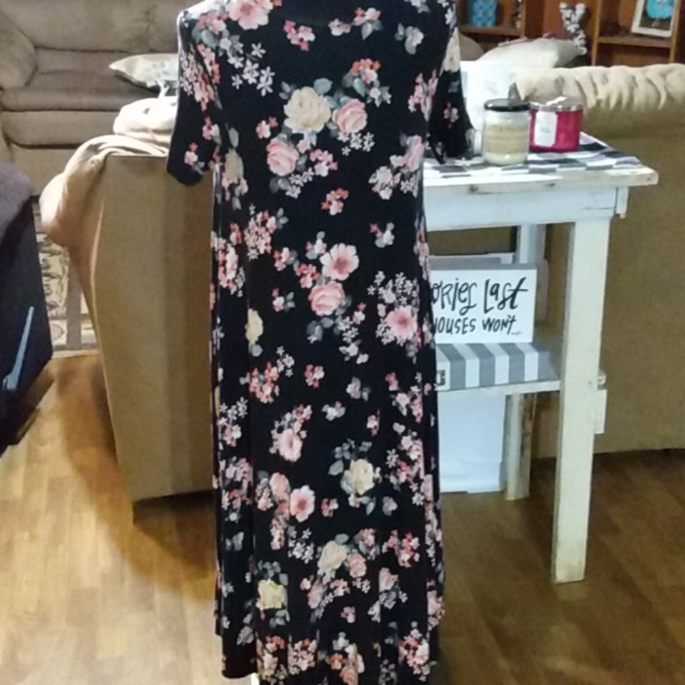 Floral maxi dress